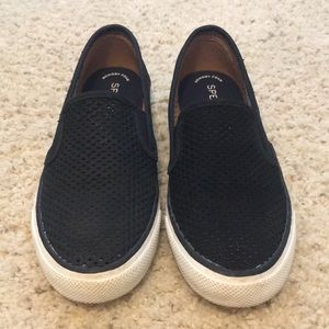 Sperry Leather Slip-On Tennis Shoes W 7.5